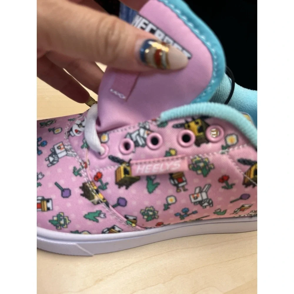 Heelys x Minecraft Pro 20 Prints Pink Aqua Youth 5 Womens 6 Roller Shoes